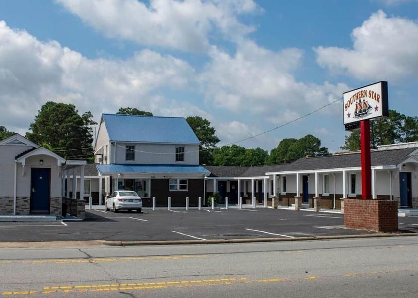 Tennessee Murfreesboro Exterior Detail