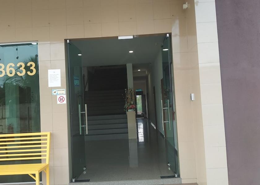 Malacca Alor Gajah Interior Entrance