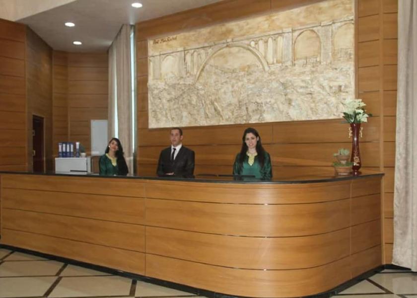  Constantine Reception