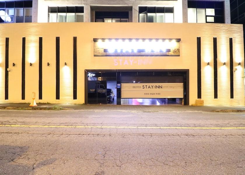 South Gyeongsang Gimhae Exterior Detail