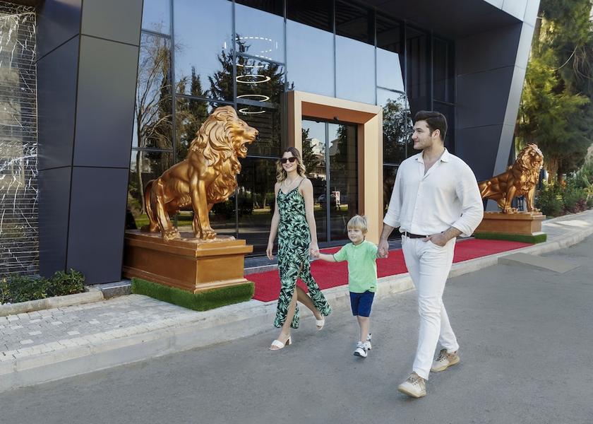  Antalya Facade
