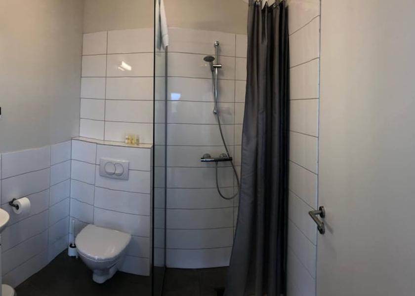 Northwestern Region Hvammstangi Bathroom