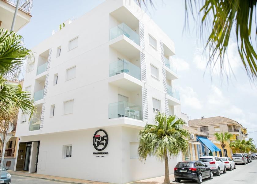  Los Alcazares Facade