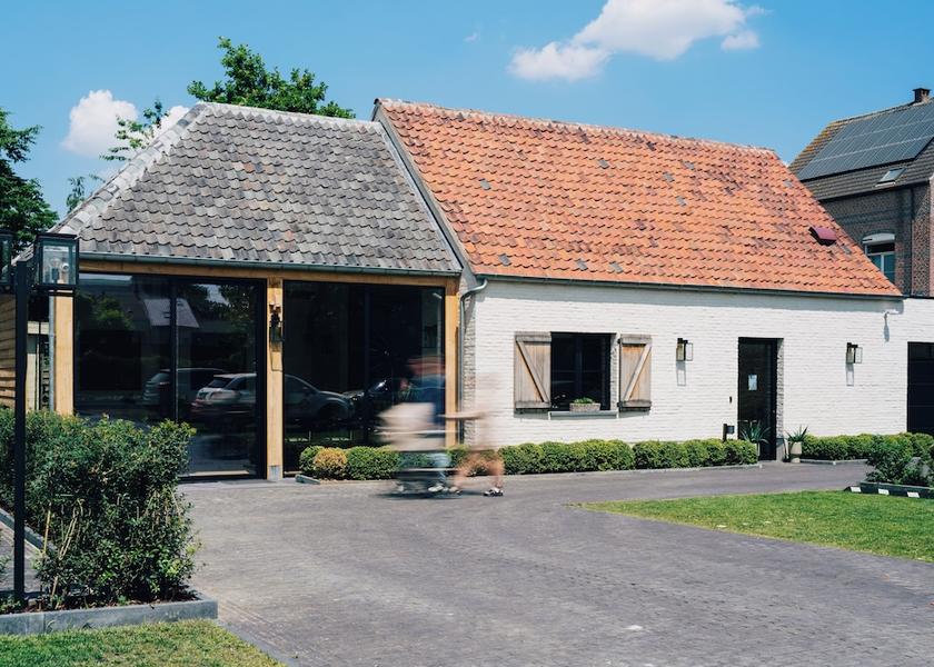 Flemish Region Beveren Facade