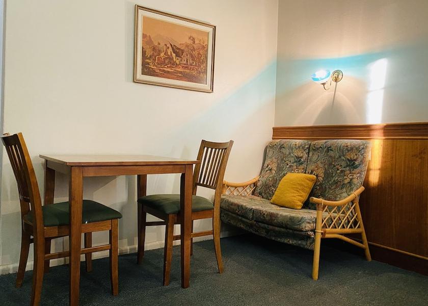 New South Wales West Wyalong Room