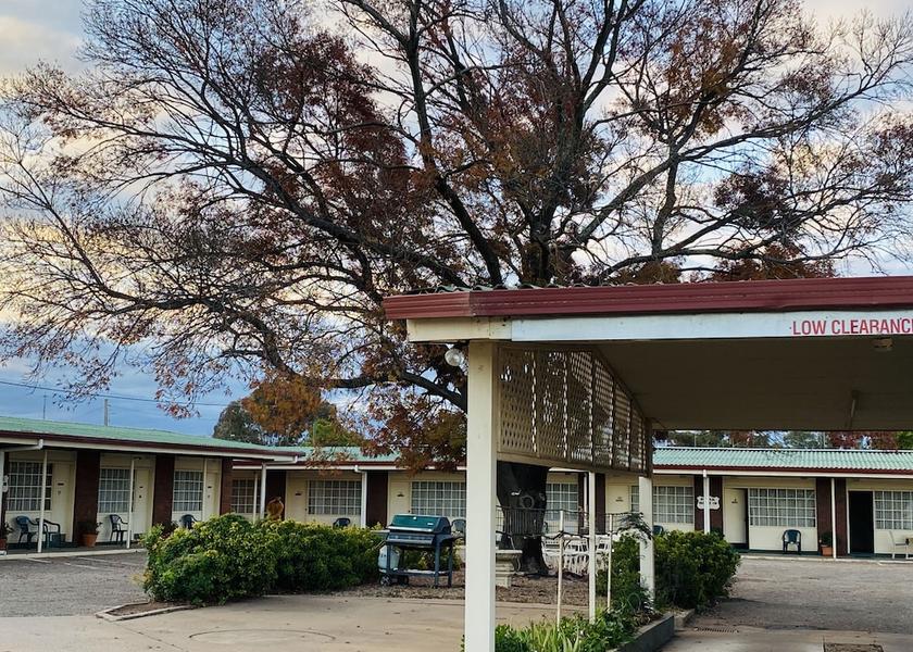 New South Wales West Wyalong Courtyard