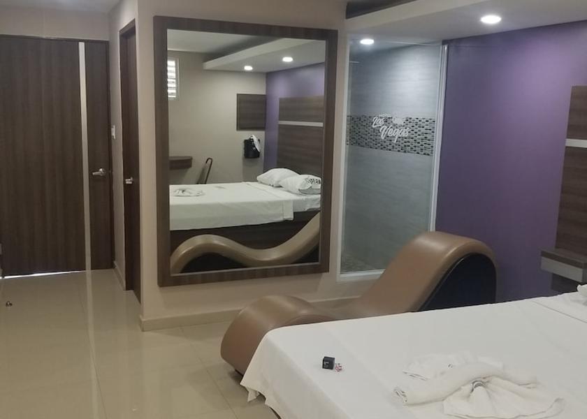 Colon Santa Isabel Room