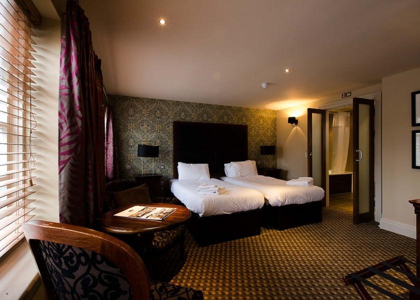 Wales Cardiff Room