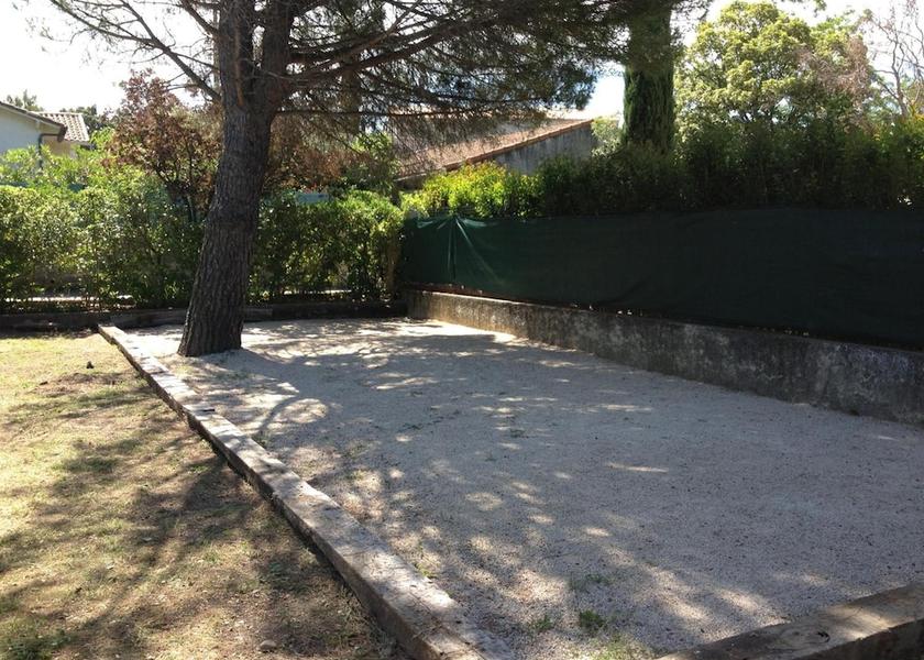 Occitanie Les Angles Property Grounds