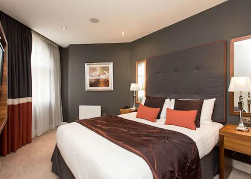 England Leeds Room