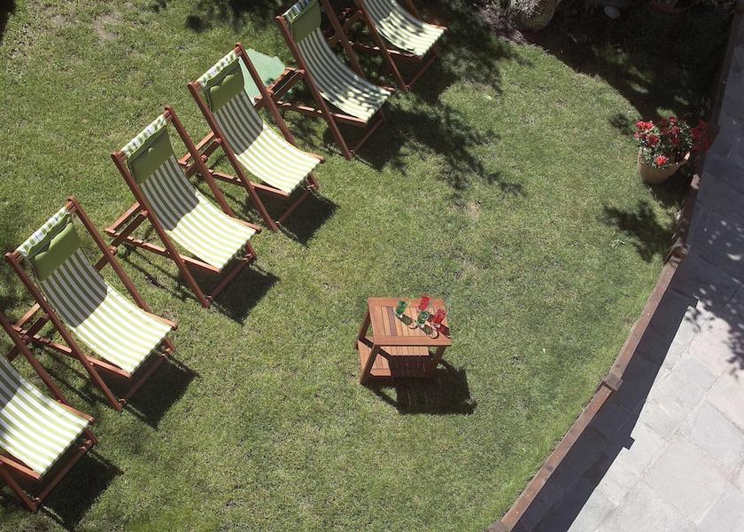 Provence - Alpes - Cote d'Azur Monetier-les-Bains Garden