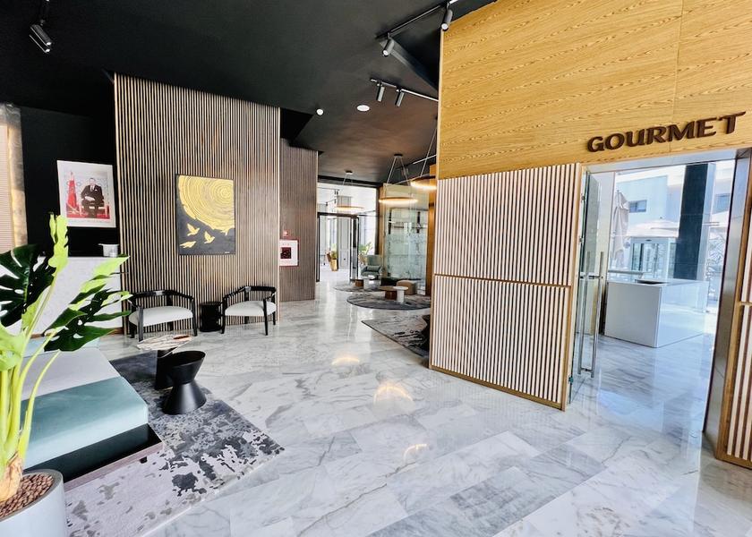  Agadir Lobby