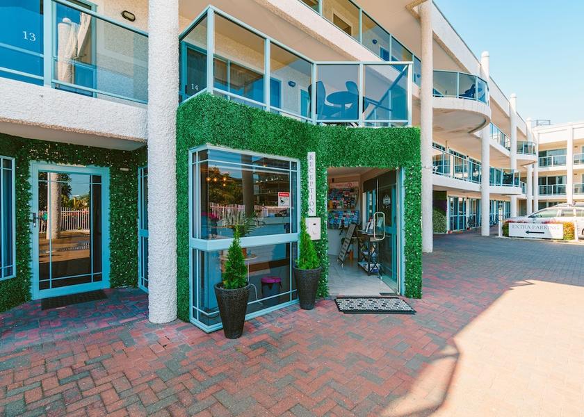  Napier Reception