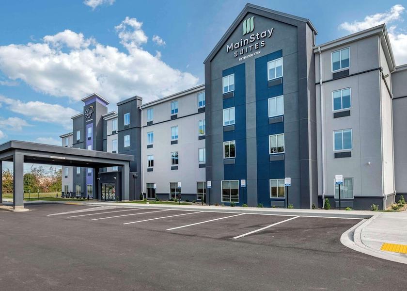 Kentucky Georgetown Exterior