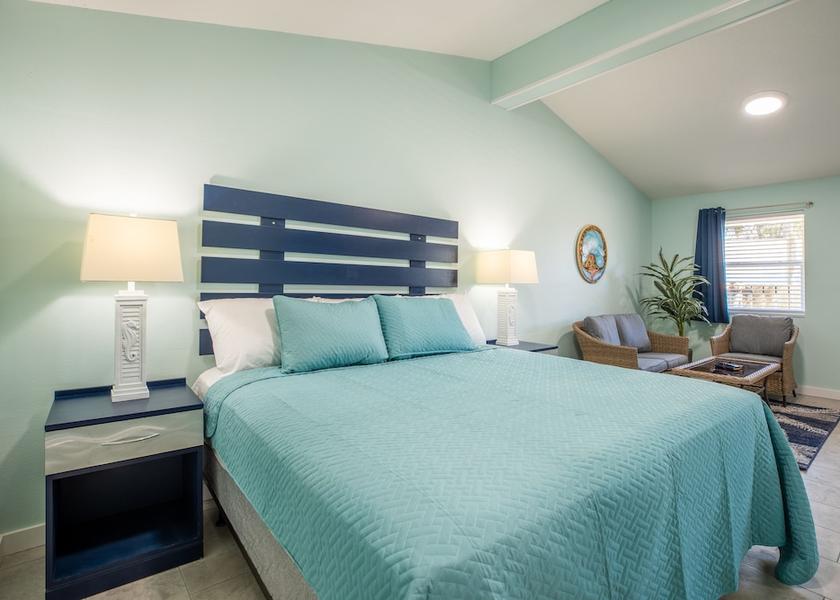 Florida Atlantic Beach Room