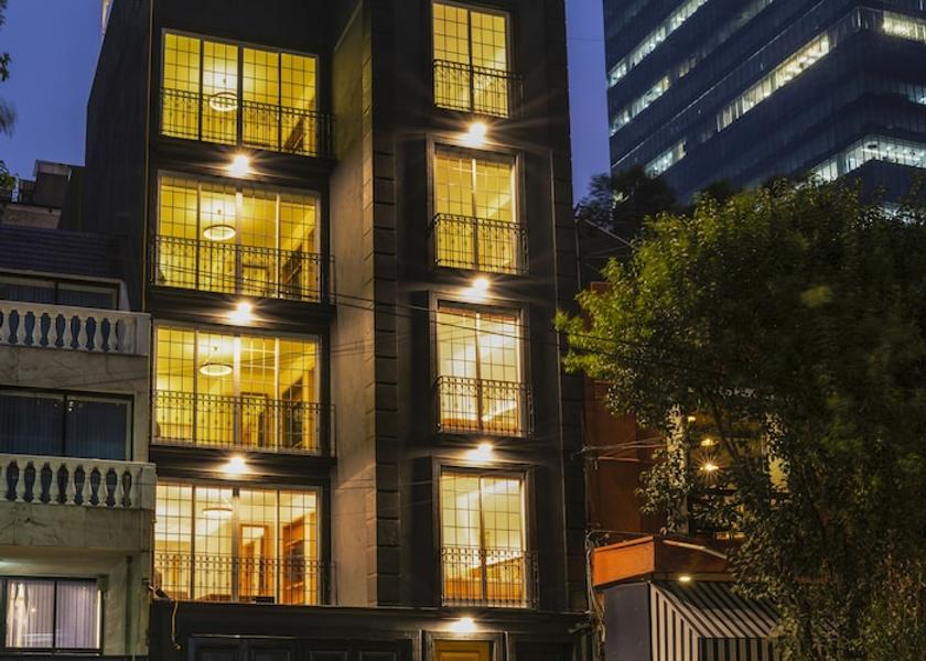  Mexico City Facade