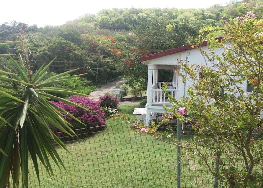  Praslin Exterior Detail