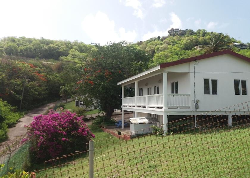  Praslin Exterior Detail