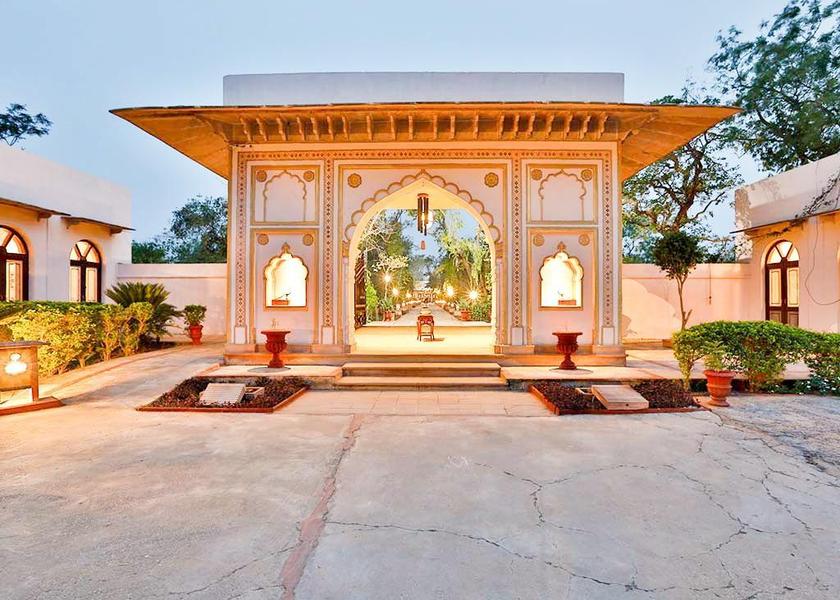 Rajasthan Bharatpur Hotel Exterior