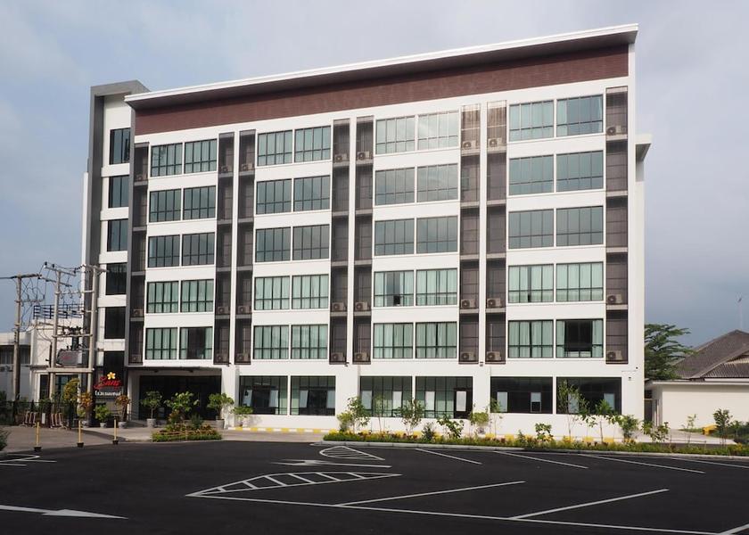 Ratchaburi ratchaburi Exterior Detail