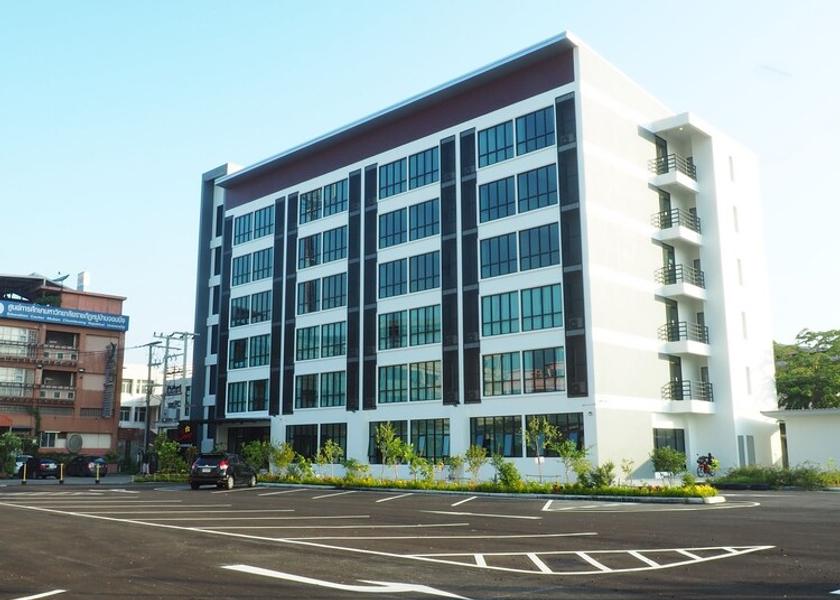 Ratchaburi ratchaburi Exterior Detail