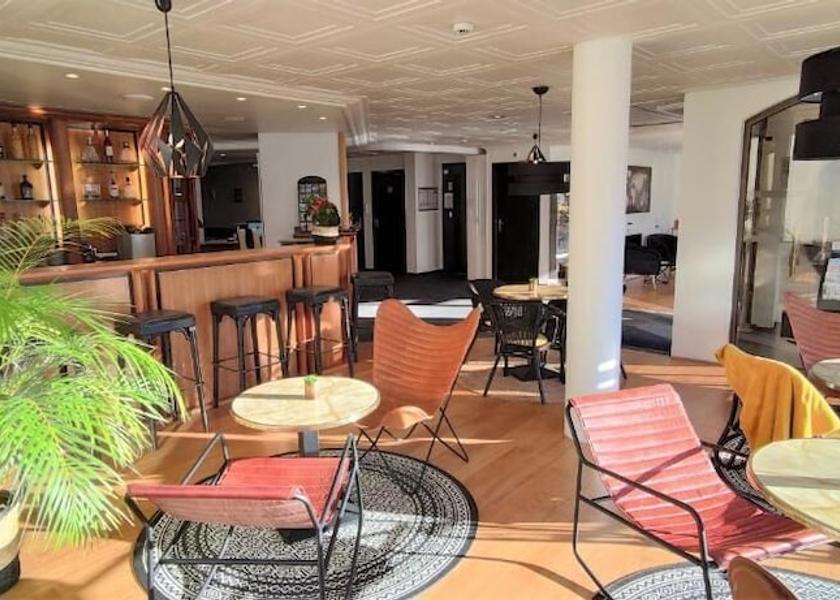 Nouvelle-Aquitaine Cognac Bar