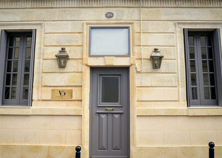 Nouvelle-Aquitaine Bordeaux Facade