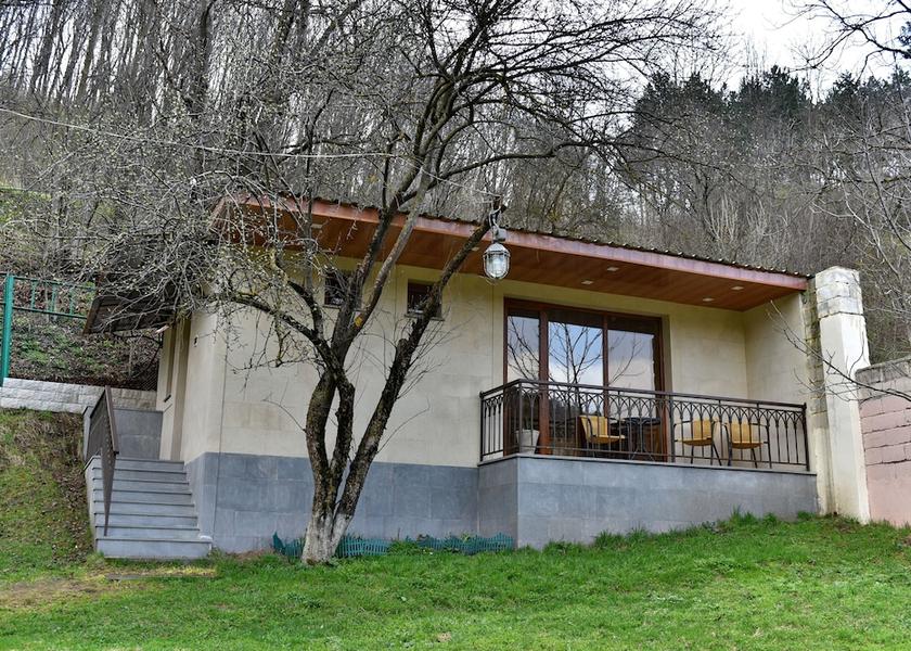 Dilijan Terrace