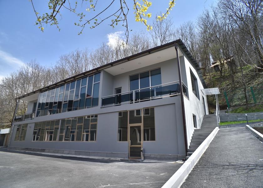  Dilijan Meeting Room