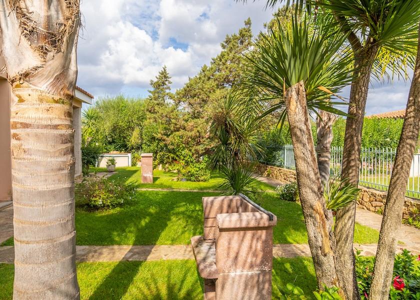 Sardinia San Teodoro Garden