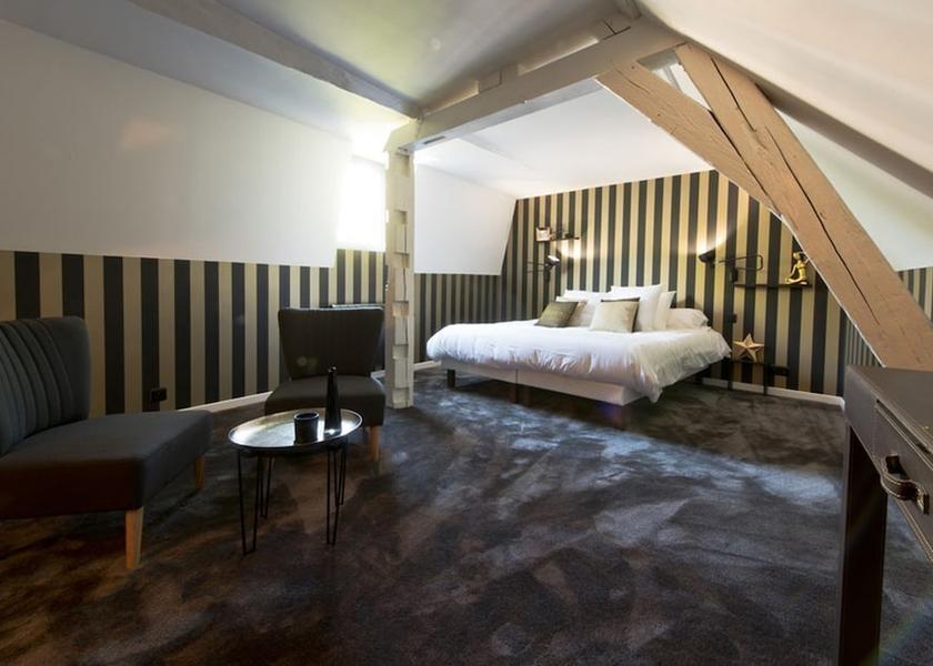 Hauts-de-France Valenciennes Room