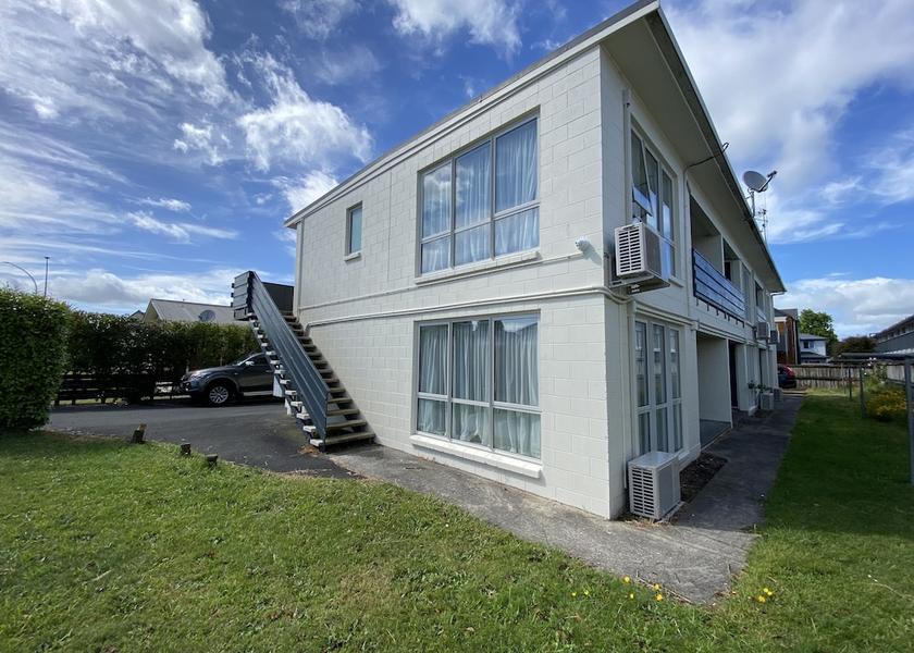 Waikato Hamilton Exterior Detail