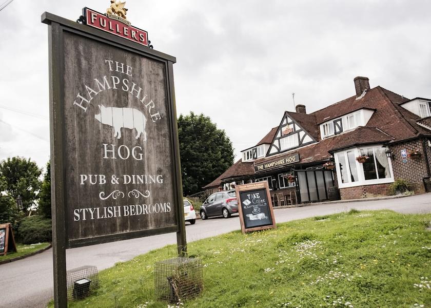 England Waterlooville Entrance