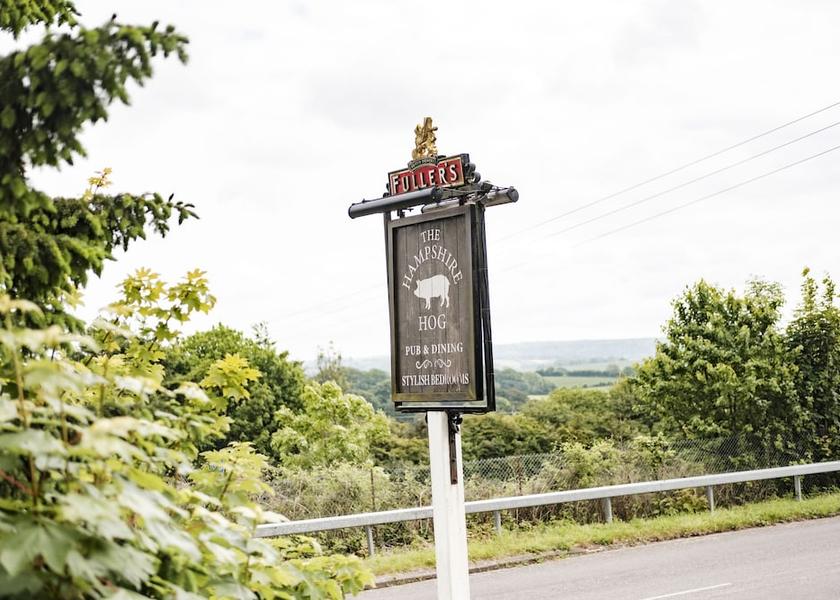 England Waterlooville Exterior Detail