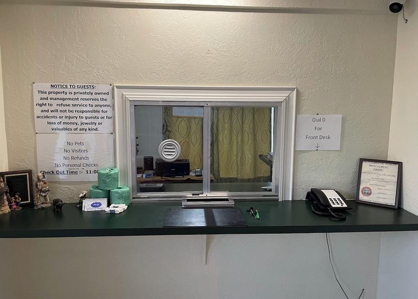 Oklahoma Lawton Check-in Check-out Kiosk