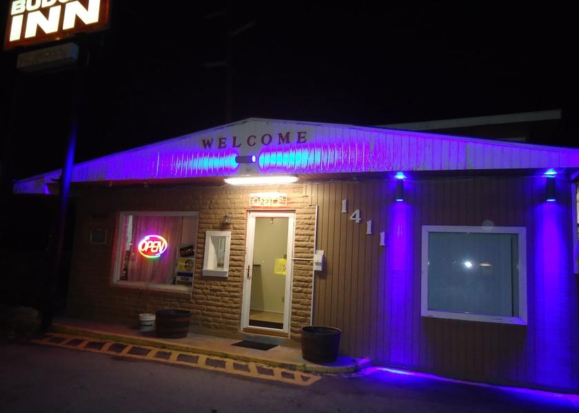 Oklahoma Lawton Facade