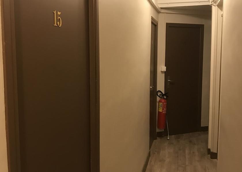 Ile-de-France Le Pre-Saint-Gervais Interior Entrance