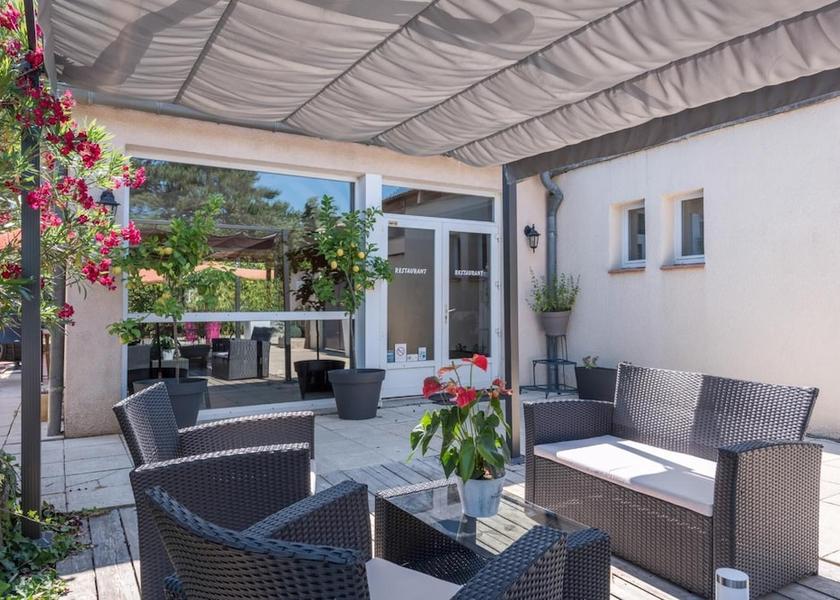 Auvergne-Rhone-Alpes Vallon-Pont-d'Arc Balcony