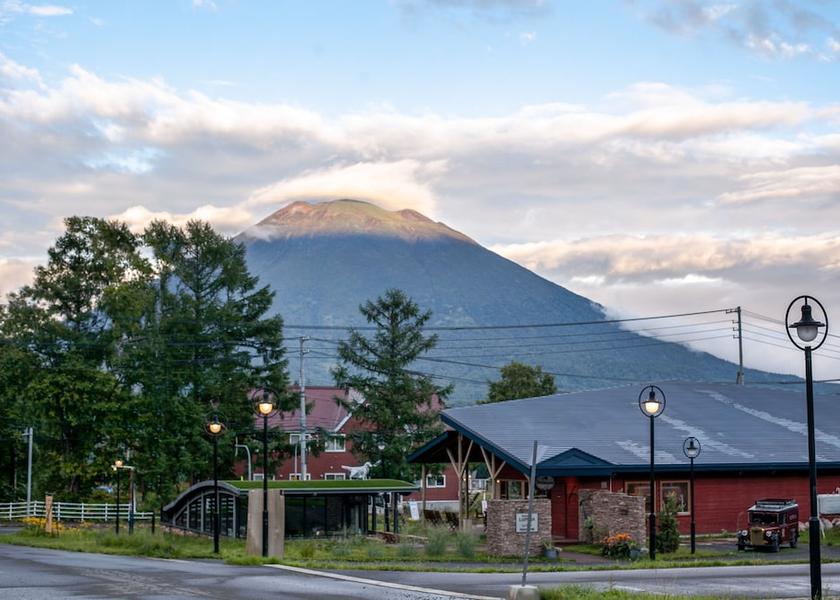 Hokkaido Kutchan Exterior Detail