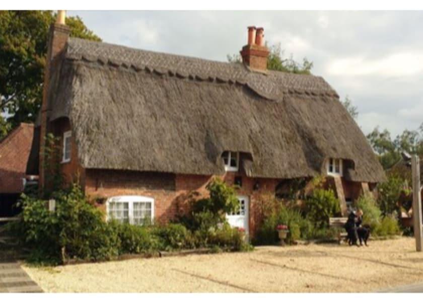 England Brockenhurst Facade