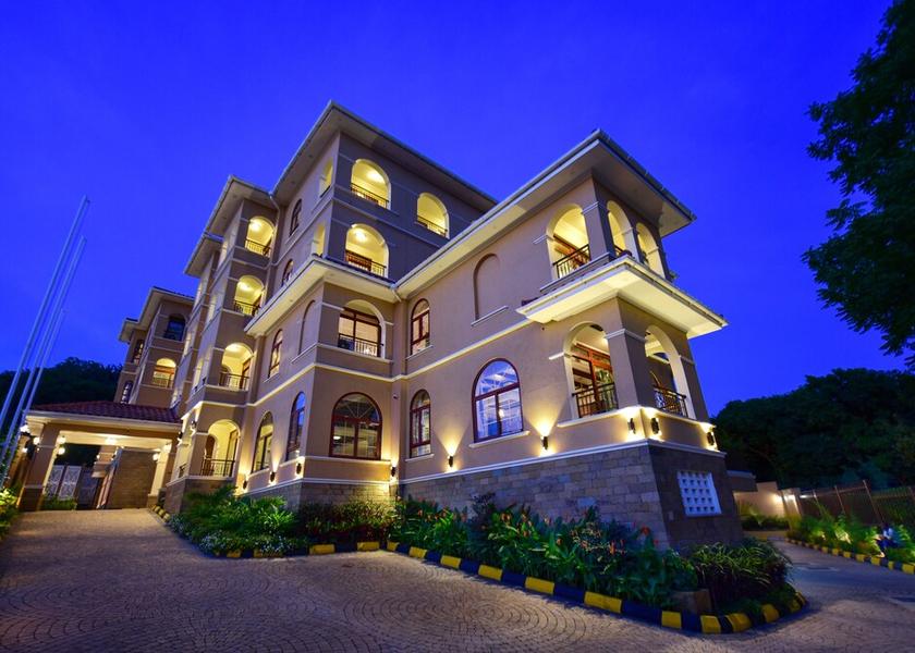  Kampala Exterior Detail