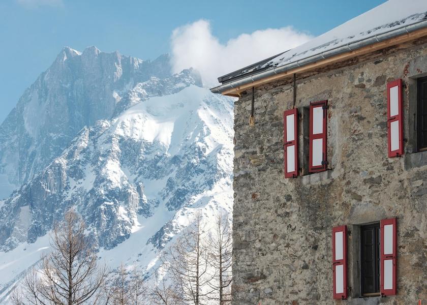 Auvergne-Rhône-Alpes Chamonix-Mont-Blanc Front of property