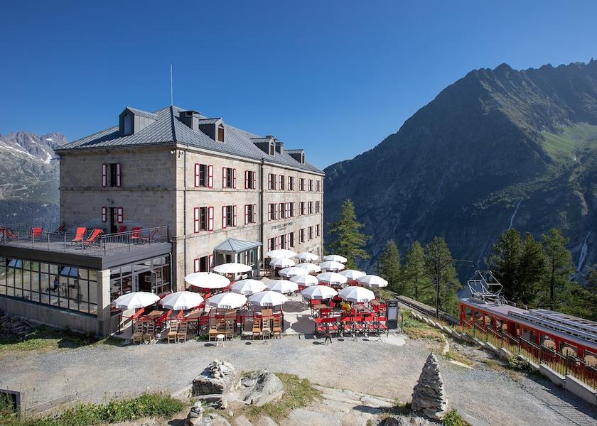 Auvergne-Rhone-Alpes Chamonix-Mont-Blanc Facade