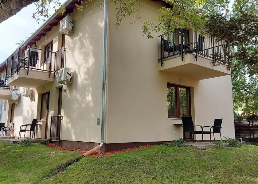  Szeged Exterior Detail