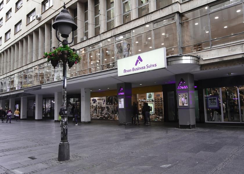 Montana Belgrade Exterior Detail