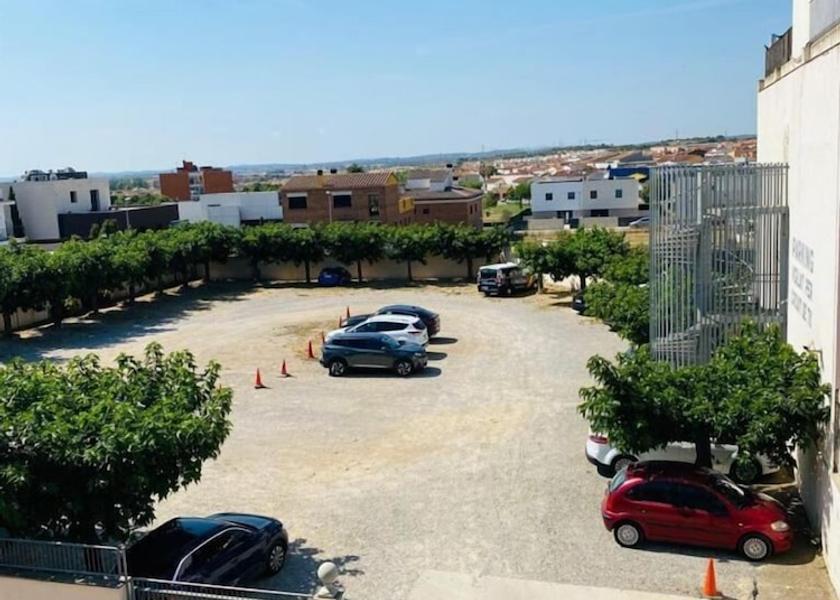 Catalonia Figueres Parking