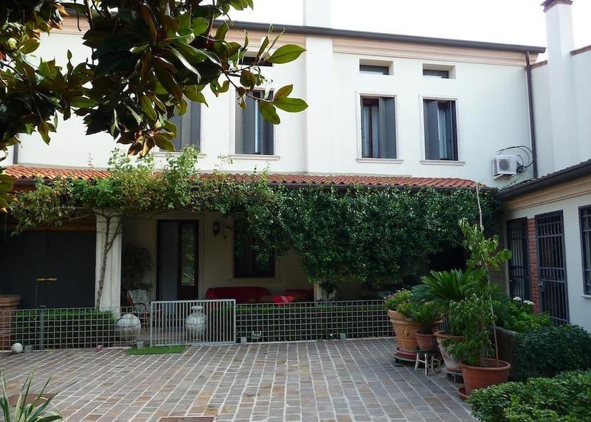 Veneto Montagnana Facade