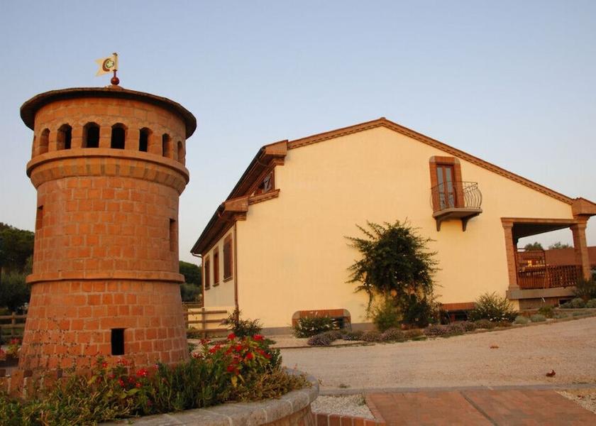 Lazio Ardea Exterior Detail