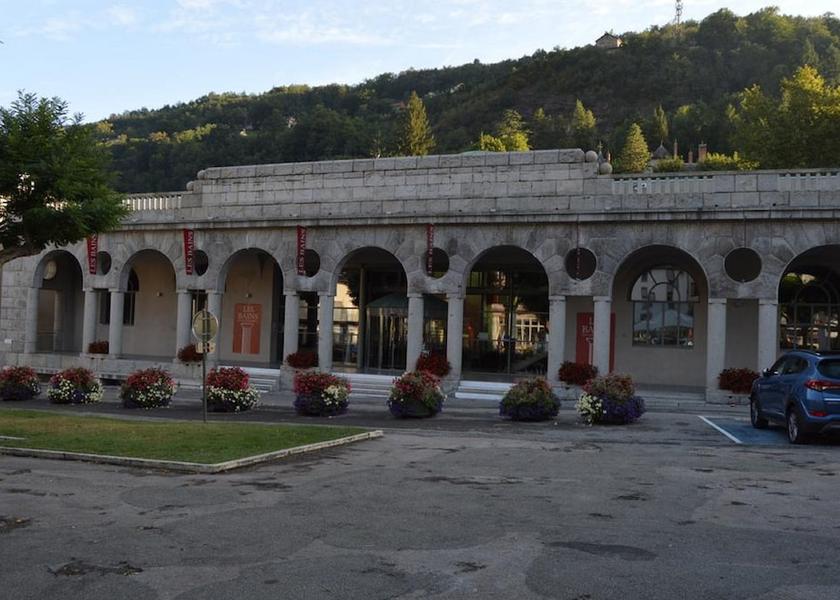 Occitanie Ax-les-Thermes Facade