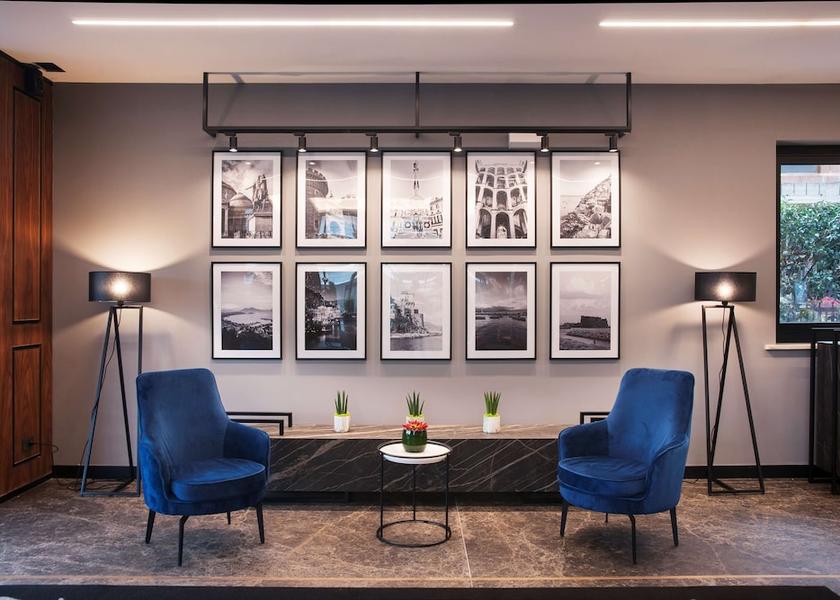Campania Nola Lobby